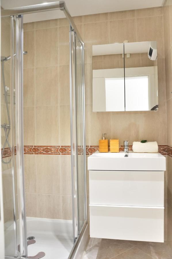 Lovelystay - 2Br Modern, Pool Access, Close To Marina & Beach Картейра Экстерьер фото